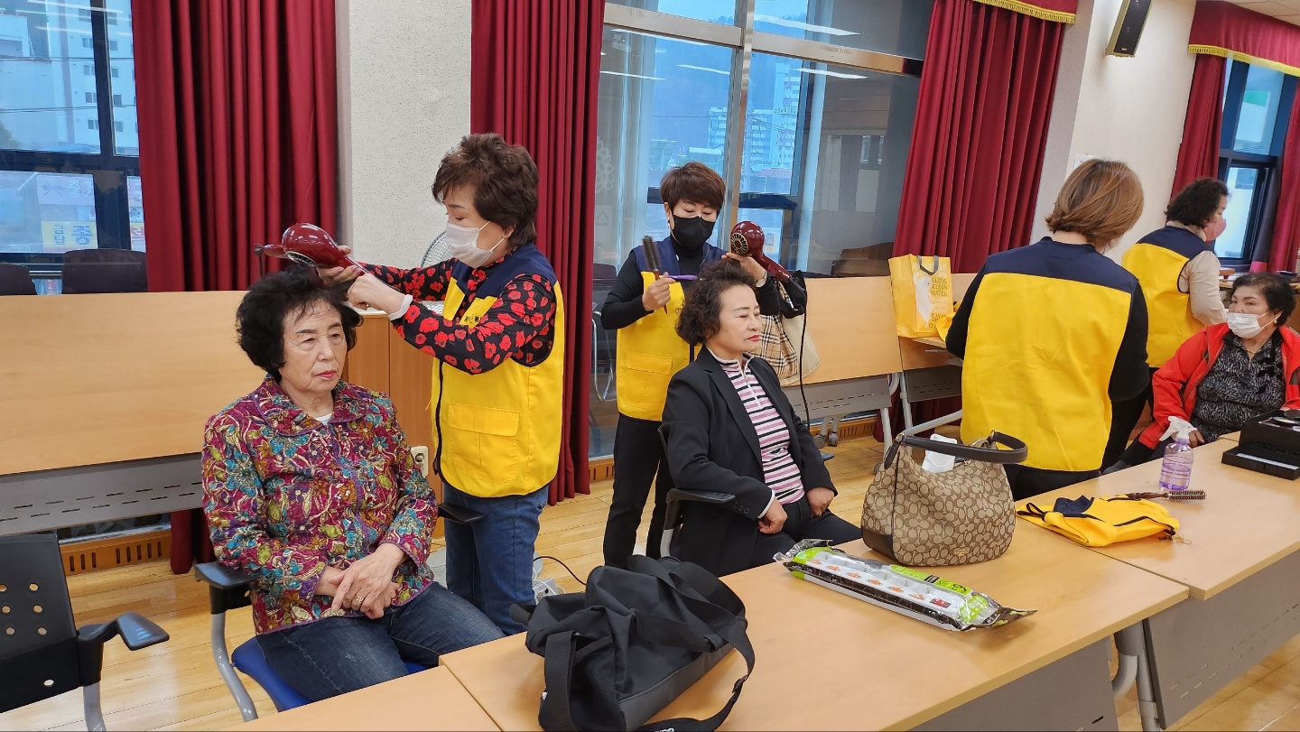 지원2동 장수사진 봉사활동  첨부이미지 : 1669914981233.jpg