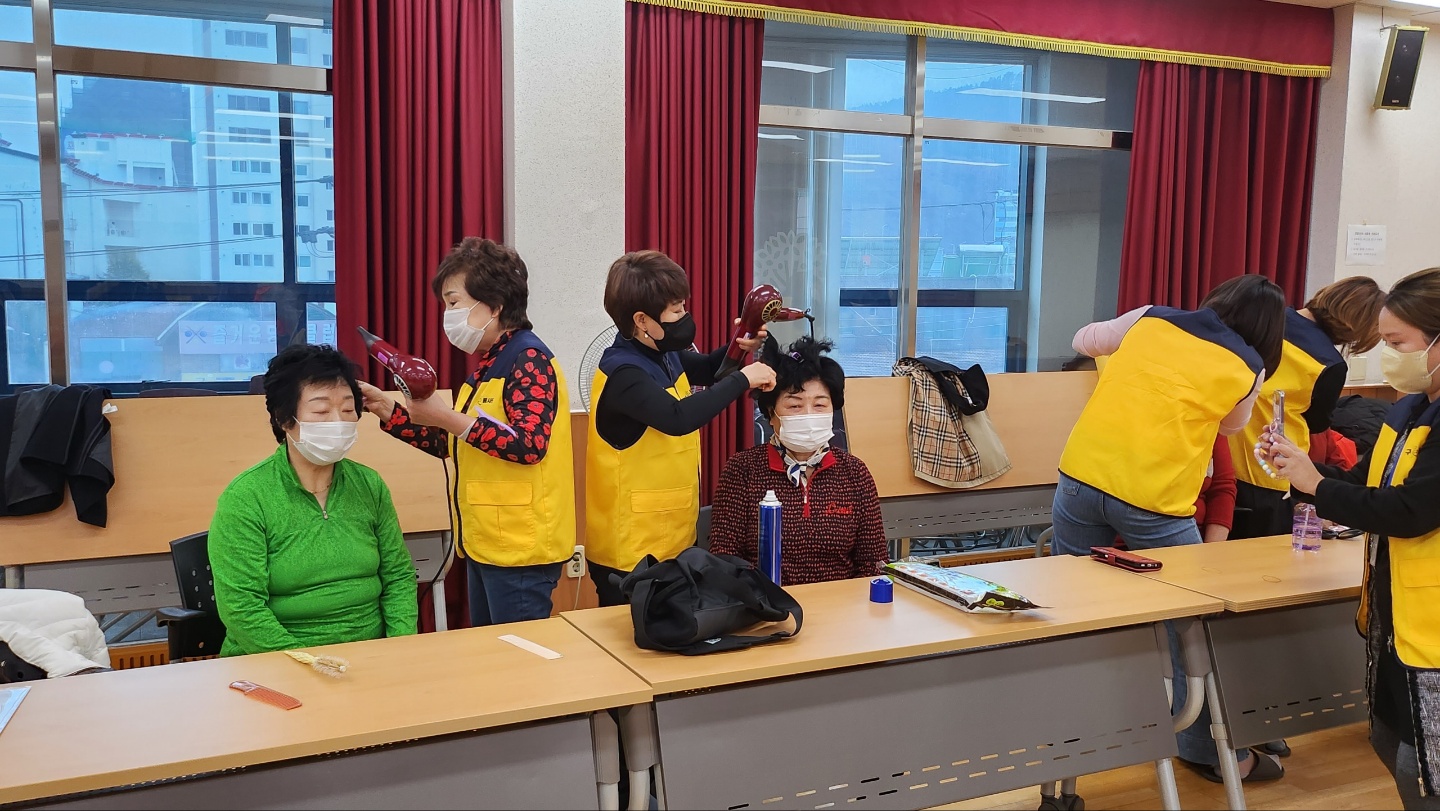 지원2동 장수사진 봉사활동  첨부이미지 : 1669914980933.jpg