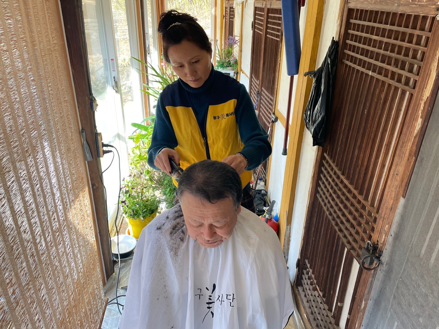 다시서기 방문봉사다녀왔습니다.  첨부이미지 : KakaoTalk_20230309_123330686.jpg